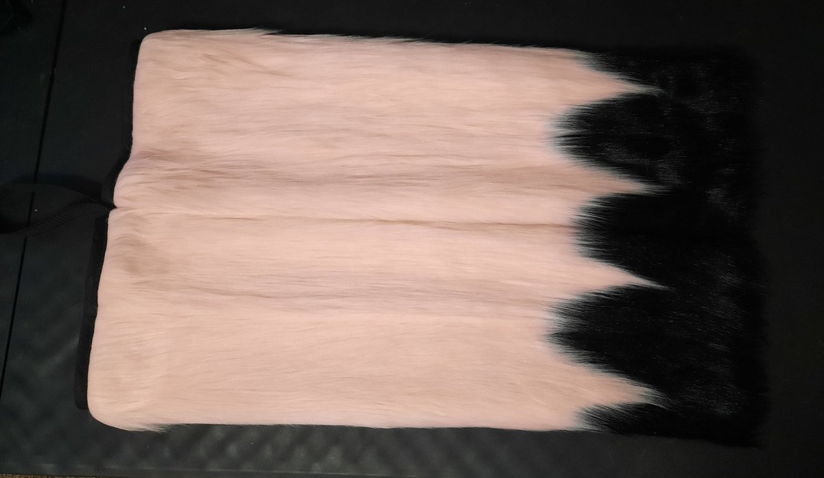 These two armsleeves sets are complete! Purple is for the shark partial &amp; pink for the roo
#MatchaFursuits #fursuit #fursuits #fursuitcommissions #furry #furries #furrycommunity #sharkfursuit  #kangaroofursuit