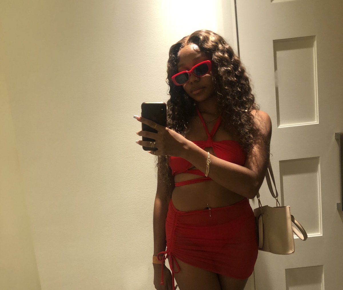 getlikedes's tweet photo. 💋 https://t.co/cWHhZmbFFe