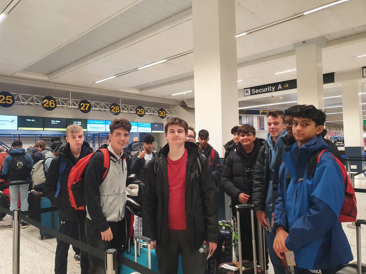 DerbyGeography's tweet photo. Great journey from Manchester to Reykjavik. Some time exploring the most northerly capital city in the world followed by hearty meal and a dip in the pool.

#whereyoubelong
#DerbyGeography
#DerbyIceland
#DerbyYear10
#DerbyYear11
#DerbyYear12
#DerbyLearning
#DerbySixthForm https://t.co/LdmmbaBllh