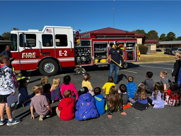 BeebeElementary's tweet photo. The Beebe Fire Department came today to teach our 2nd grade students and teachers about fire safety. 🔥 Thank you BFD for investing in our student’s futures. 🚒 #bbelem #bprd #2groovy https://t.co/vebeli4nyb