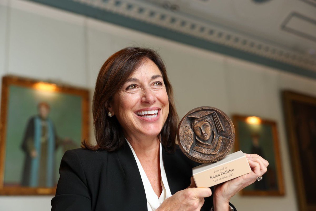 Congratulations to the amazing @KBDeSalvo on being awarded the Emily Winifred Dickson Award today from @RCSI_Irl in recognition of her outstanding impact in #publichealth!! The impact she’s had is truly at a global & (at the same time) very local stage. #heforshe #healthequity