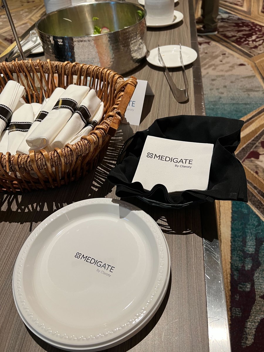 ClarotyHealth's tweet photo. 🤙 #MDExpo SoCal has been a blast! Thank you to our team and everyone who visited us at Booth 309. In case we missed you and you'd like to learn more about Medigate by @Claroty and our solution specifically tailored for #healthcare devices, please visit: https://t.co/VhTEzGubMd https://t.co/FamH6z8bT1