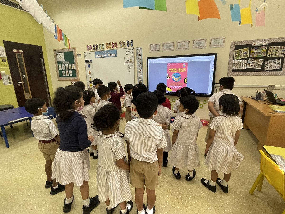 Kind Hands-KG1F (Ms Aanchal) -Gems NMS (@aanchalalimcha1) on Twitter photo Learning about Mental Health and how important it is to take care of ourselves.
“If you see someone without a smile, give them one of yours” 😊
<a href="/gemsnms_alkhail/">GEMS NMS Alkhail</a> <a href="/NMSKindergarten/">NMS Kindergarten</a> <a href="/MichelleVerghe1/">Michelle Verghese</a> Learning about Mental Health and how important it is to take care of ourselves.
“If you see someone without a smile, give them one of yours” 😊
<a href="/gemsnms_alkhail/">GEMS NMS Alkhail</a> <a href="/NMSKindergarten/">NMS Kindergarten</a> <a href="/MichelleVerghe1/">Michelle Verghese</a>