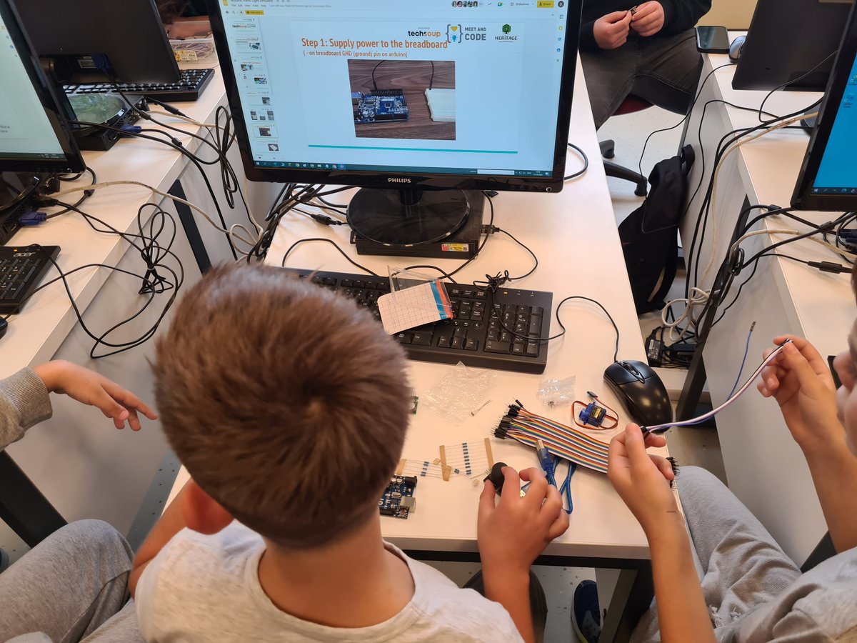 HeritagePrimary's tweet photo. Today, the students at @HIS_Moldova  convinced themselves that #robots can be helpful. They have became aware of the advantages of #technology and its use in human life.@MeetAndCode @TechSoupEurope @Stifter_helfen @AnnaCires @AdrianaBujag https://t.co/klSSLMZ67I