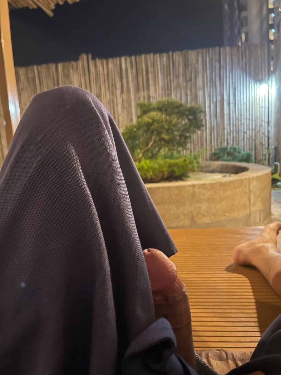 ZNTG10's tweet photo. อากาศดีนะวันนี้ https://t.co/tEzjeLlBWS
