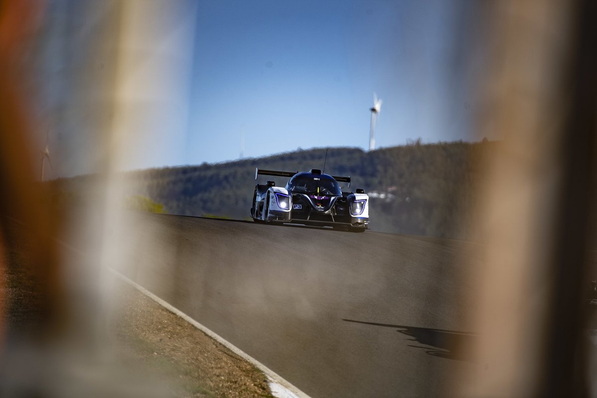 CLXMotorsport's tweet photo. #4hPortimao Collective Tests. As usual for a Thursday on an #EuropeanLMS round, working hard & gathering information to prepare the race weekend. And it's (already) the last one of the year... https://t.co/RhGJxJIuLZ