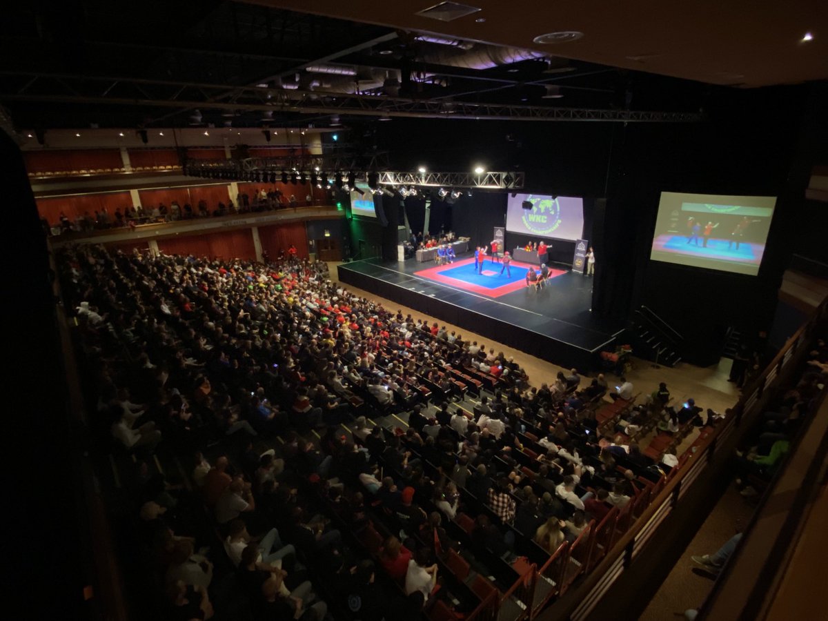 Full house ⁦@KCCKillarney⁩ for ⁦⁦@WKCWorld⁩ Championships finale tonight. Good luck to everyone fighting to become World Champions! We’ve had a spectacular few days of sport in #LoveKillarney ⁦@Failte_Ireland⁩ ⁦@MeetInIreland⁩ ⁦@GleneagleHotel⁩