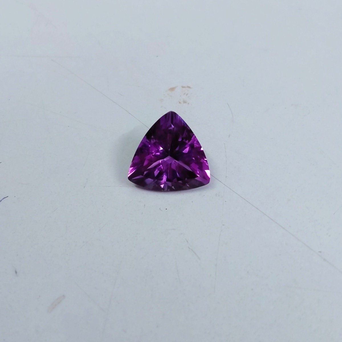 krishna_gems's tweet photo. Excited to share the latest addition to my shop: trillion cut african amethyst 13x13mm
#facetedtrillion #amethysttrillion #fancycutgemstone #trillioncut #titenic #trillion #amethyst #halloween #facetedamethyst #giftforher #gemforring https://t.co/vOoir9ZqBT https://t.co/ptVRXC4jZs