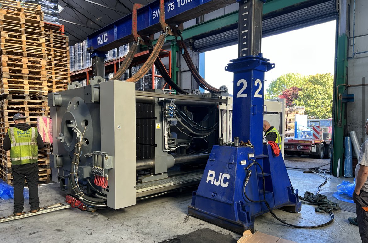 Great to see our Customer taking delivery of their second Vector 1100T Negri Bossi in twelve months!   Still room for more!  Thanks to everyone for a job well done!