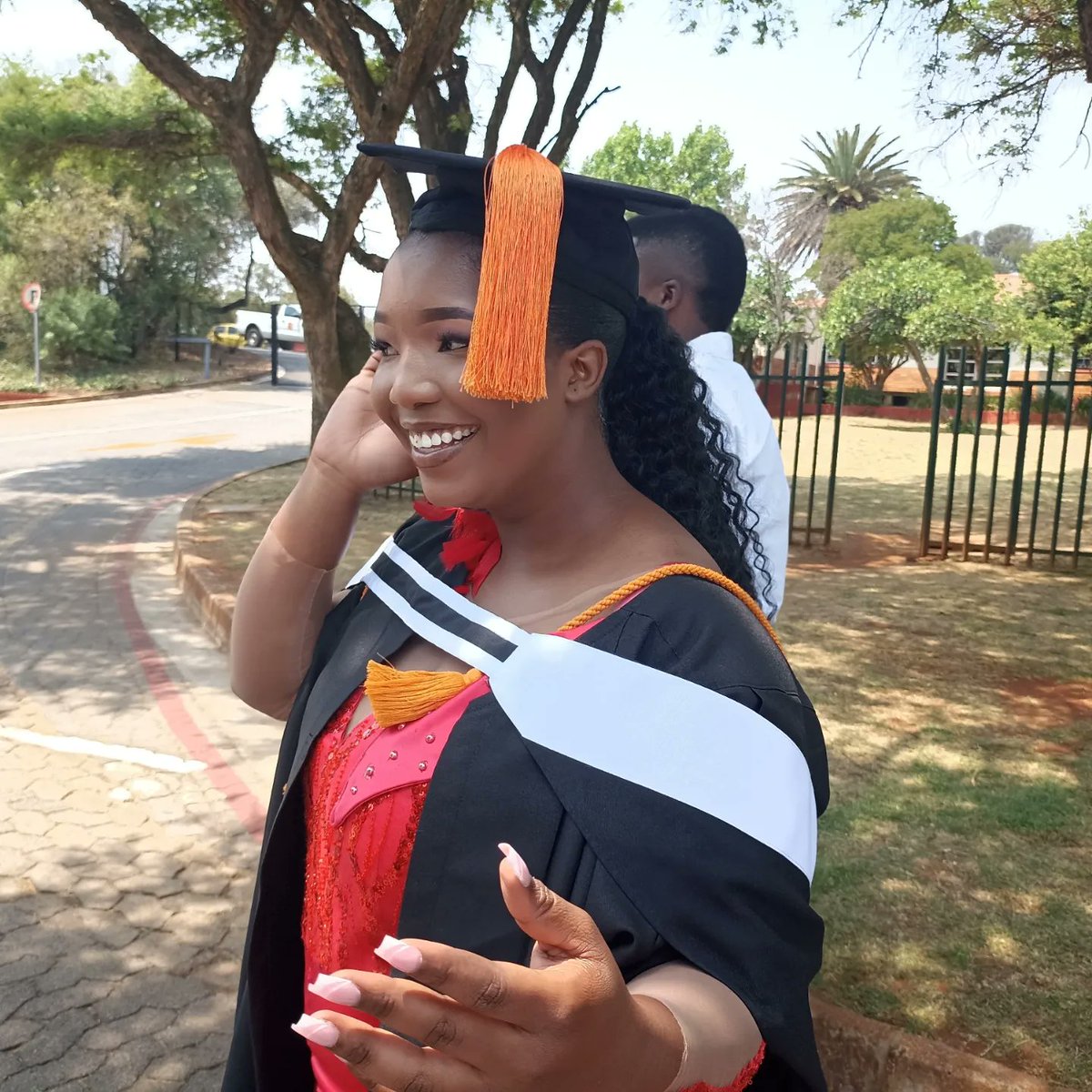 MasegoMogapi9's tweet photo. Qualified mining engineer🥺❤️
#graduation #WomenInMining
#graduate https://t.co/derBOBe5CC