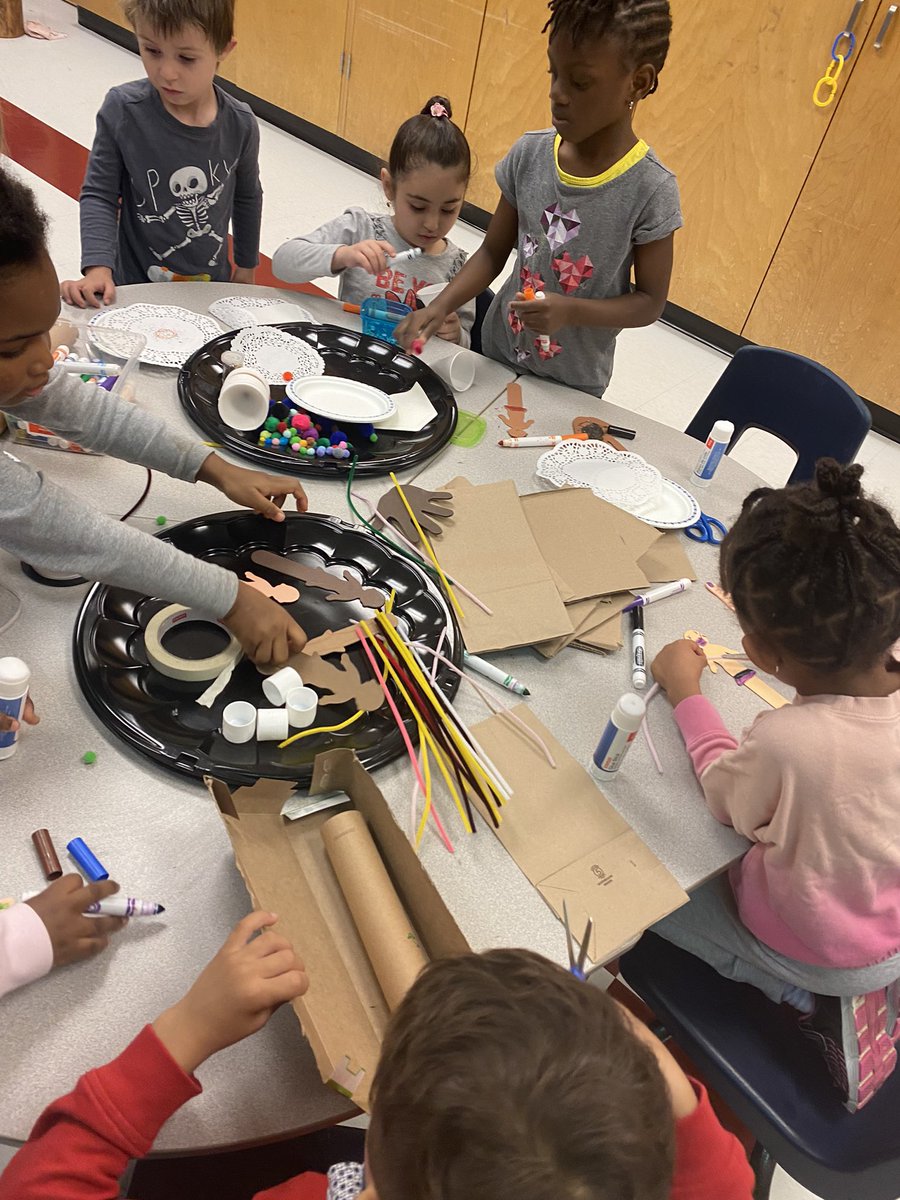 2022Kpb's tweet photo. We have some inventors in KPB! Today in our maker space, friends made all kinds of neat things including a telescope and a piece of art for mom! https://t.co/VDxVyD1VjO