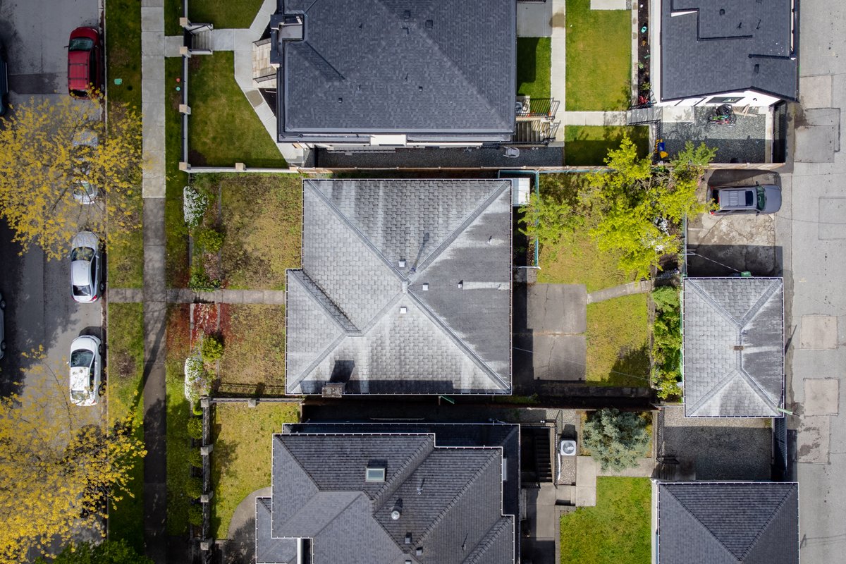 SOLD
Cul-Del-Sac Living on a massive piece of land. Build your dream home or develop. Home features 4 bedrooms, 2 bathrooms and in fantastic condition for rental endeavors. 
 
4 bed 2 bath, 2,337 sqft
3 Parking
Priced at $1,799,000
1461 E 64th Avenue, Vancouver (Fraserview)