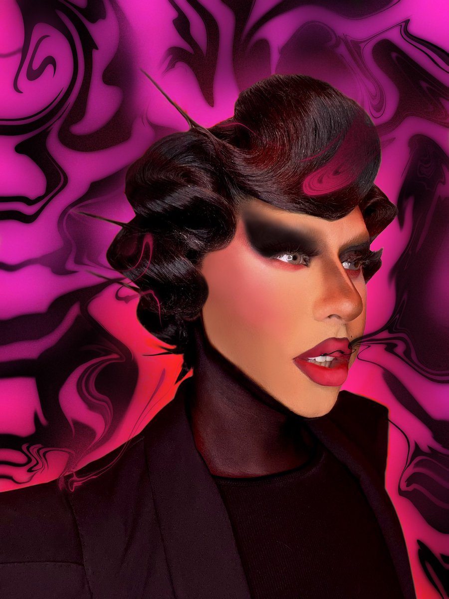 Meanwhile, over on instagram💕