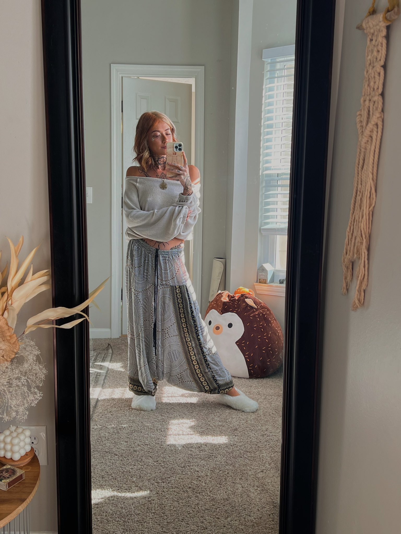 TW Pornstars - 1 pic. Bambi Sage. Twitter. Sex workers have 2 OOTD’s