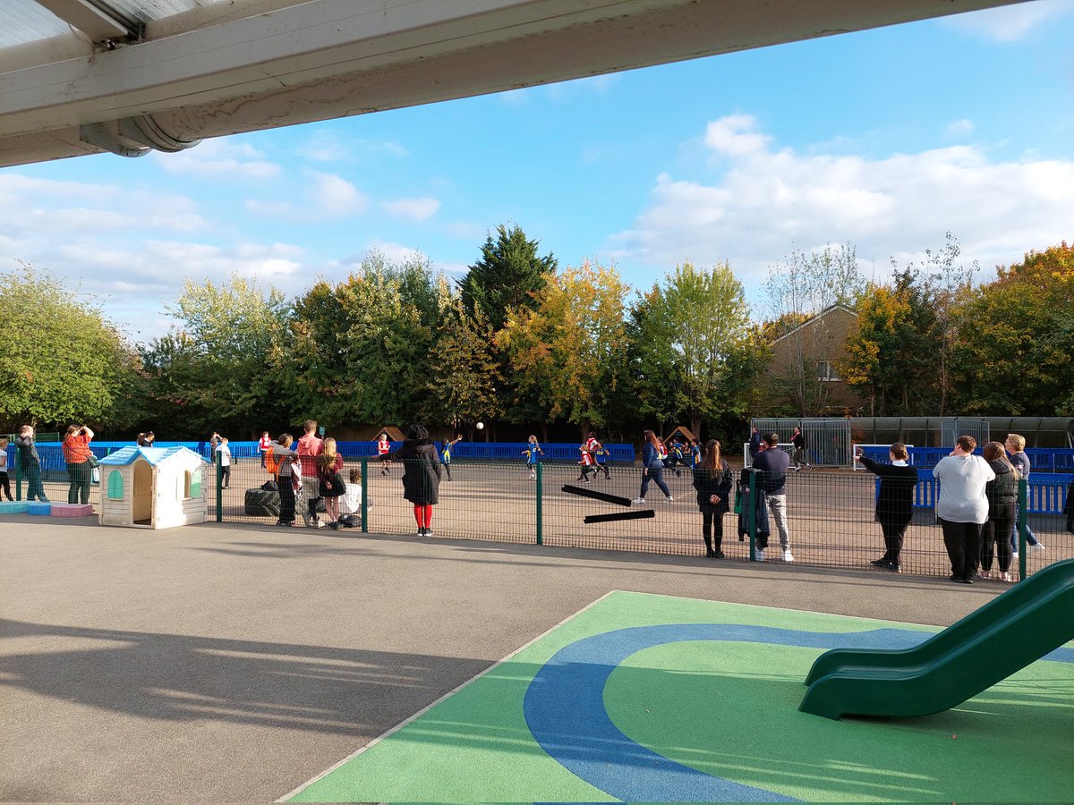 Falconhurst School tweet media