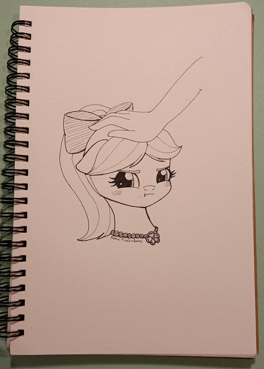 MimicHarmony's tweet photo. #PonyTober

Day thirteen - headpats

She likes it but she won't admit

#mpart #traditionalart https://t.co/7DJO4TWXlm