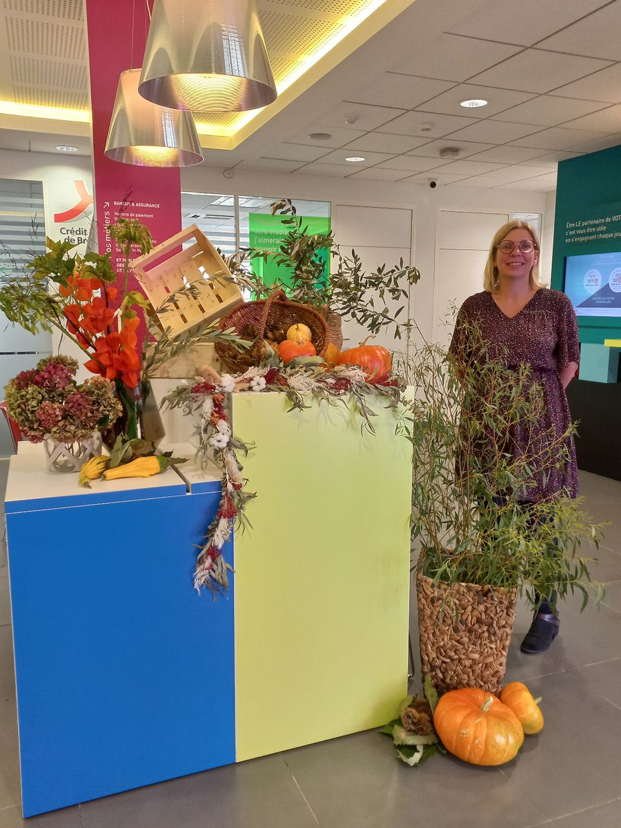 Très belle composition florale à la CCM de Chateaubourg. Merci Sylvia, artisan-artiste  #reconversion. Expérience client  ⭐⭐⭐⭐⭐ 
<a href="/UtVitre/">UT de VITRE - CMB</a> <a href="/CMB_DD35/">Crédit_Mutuel_DD35</a> <a href="/WeAreArkea/">WAA|Actus</a> <a href="/RI_Emmanuelle/">Emmanuelle Rivallain</a>