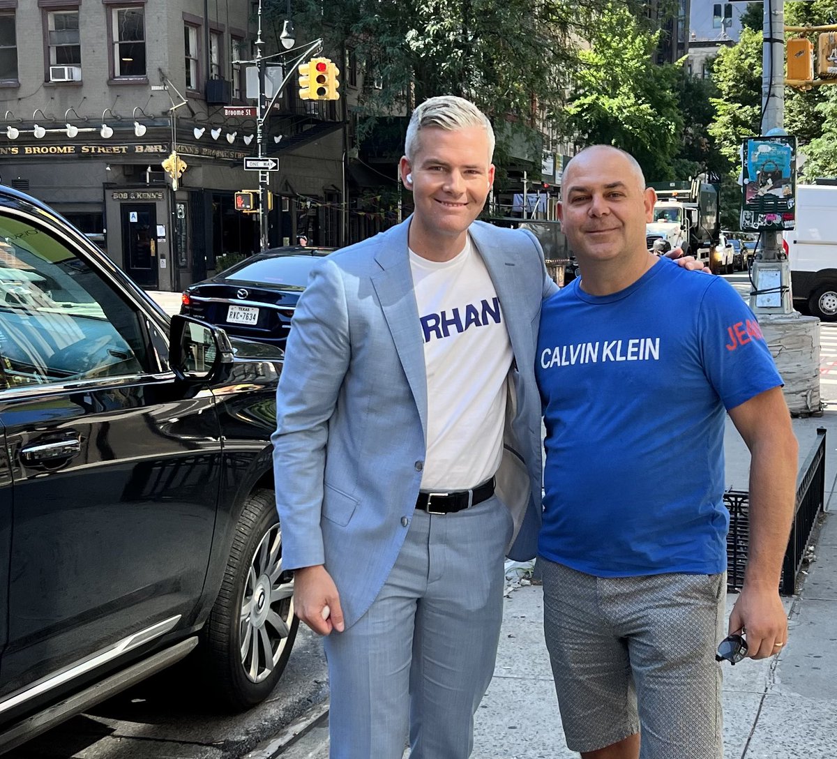 tylerestates's tweet photo. Really chuffed to have met #ryanserhant recently in New York https://t.co/kOeQbCp0Ow