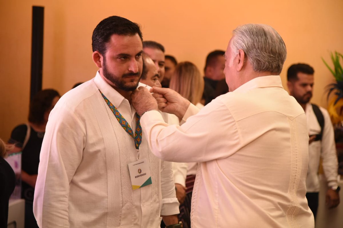 asetur_mx's tweet photo. En el marco de nuestra XLVIII Sesión Ordinaria, rindió protesta la nueva mesa directiva de #ASETUR, que será encabezada, a partir de hoy, por el Secretario de Turismo de Nayarit, Juan Enrique Suárez del Real Tostado (@JuanEnriqueSu). Enhorabuena y mucho éxito en esta encomienda. https://t.co/Y9GU1WOGjt