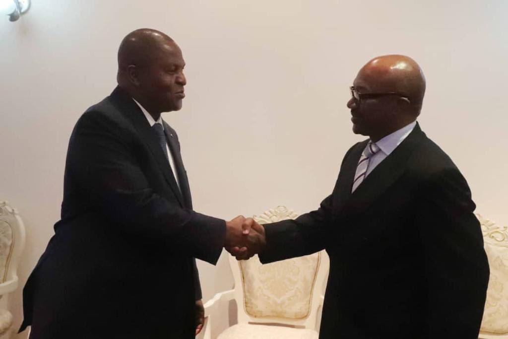 FA_Touadera's tweet photo. J’ai reçu successivement ce jour le Chargé d’Affaires de la République Populaire de #Chine et le Représentant Spécial du Président de la Commission de l’Union Africaine @_AfricanUnion 1/3

#RCA #president https://t.co/DU42cFOFfd