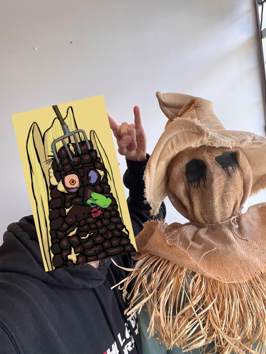 RealMaestroEth's tweet photo. SAW A SCARECROW TODAY @corntownwtf #Corntownwtf #cornmunity #cornish #cornshallah #itscorn https://t.co/Frm601oyMj