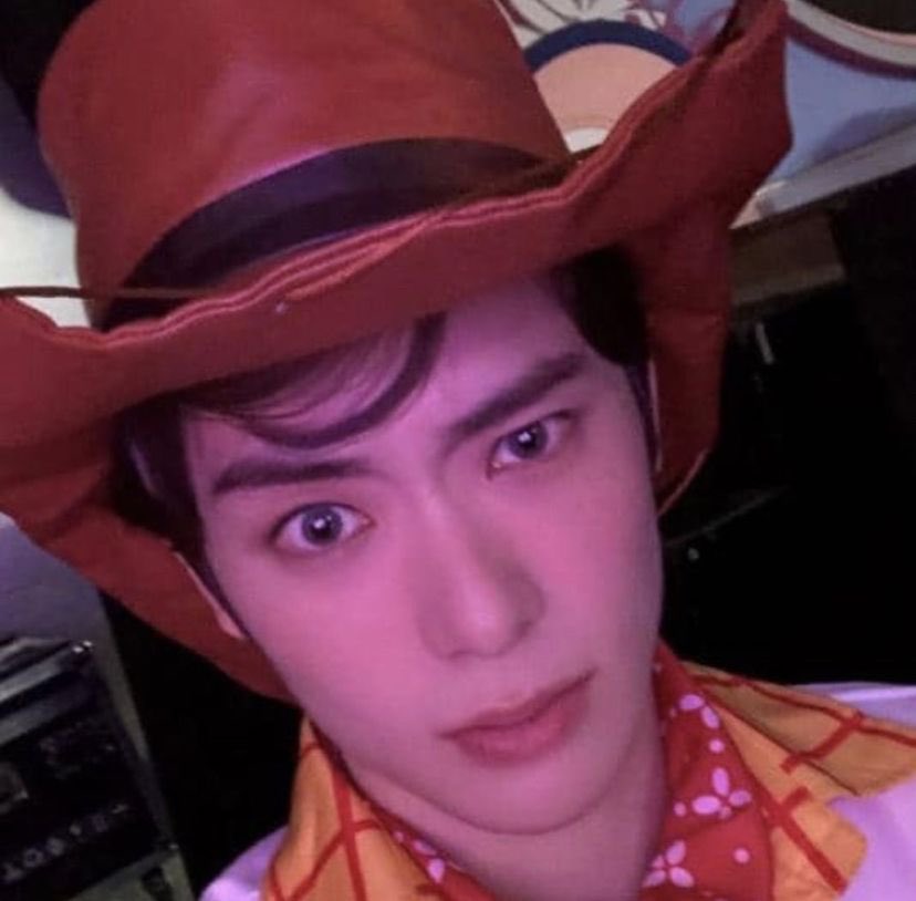 mynamegray's tweet photo. #GRAYFLEET who wants me? https://t.co/EFPZKLZkWr