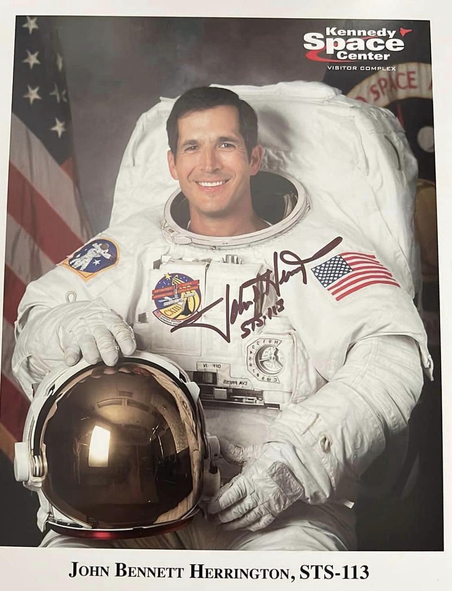 taking_up_space tweet picture