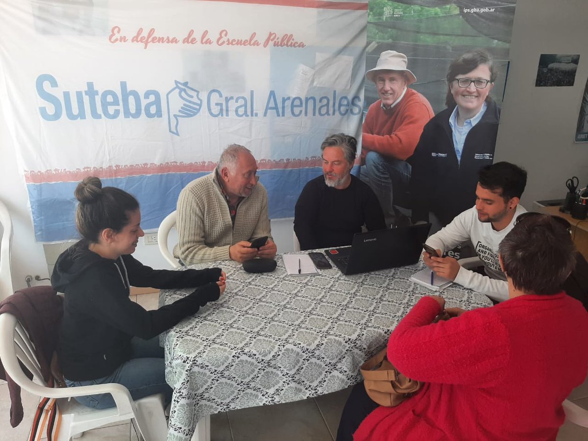 MatiasRivarolaJ's tweet photo. Hoy el @IPSBuenosAires  llegó al Partido de General  Arenales con el programa "Ips en tu gremio" 
Trabajar para estar cerca de las y los bonaerenses.
Gracias @SutebaJunin 
#Regional4taIPS https://t.co/JuGos0dIPl