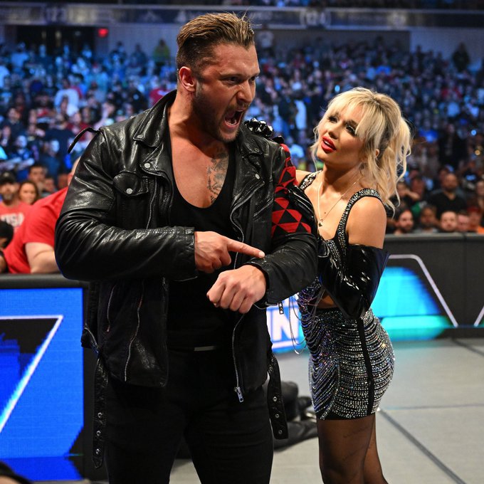 I will follow him anywhere 🖤  @realKILLERkross @WWE @WWEonFOX #WWESmackdown https://t.co/8jQjKEwetH<a class="tags" target="_blank" title="On Twitter" href="/?out=eyJ0eXAiOiJKV1QiLCJhbGciOiJIUzUxMiJ9.eyJpYXQiOjE3MTg2OTQ3MTIsImlzcyI6InR3cG9ybnN0YXJzLmNvbSIsIm5iZiI6MTcxODY5NDcxMiwiZXhwIjoxNzUwMjMwNzEyLCJyZWRpcmVjdF91cmwiOiJodHRwczovL3R3aXR0ZXIuY29tL3JlYWxLSUxMRVJrcm9zcyJ9._o0IGHv39o49vcgg4h7YlKhTpUN9YalSQHdCExREJsiDlbgBXQnEAYgrW0-lli8jIcGkwl7MWPglTA6LMtCkNA">@realKILLERkross</a><a href="/tag/wwesmackdown"class="tags"><span>#wwesmackdown</span></a>