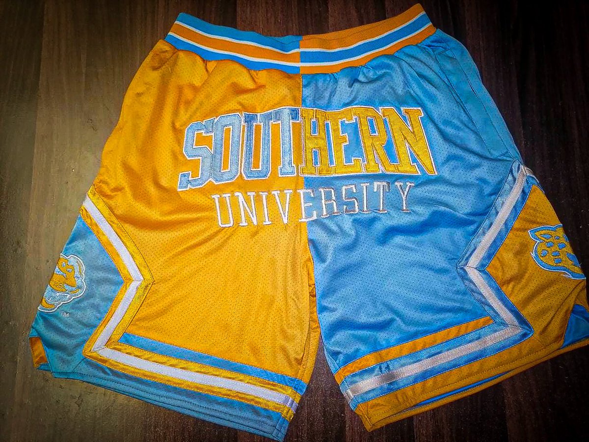 ALCollection's tweet photo. Best Of Both Worlds.
Defenders Of The Gold & Blue. #SUHC22 Exclusives #ALCollectionOnline only.. #TheNewHBCUFlava #ALCollectionSU #BlackExcellence #WeDifferent https://t.co/S6hfy7HIP4
