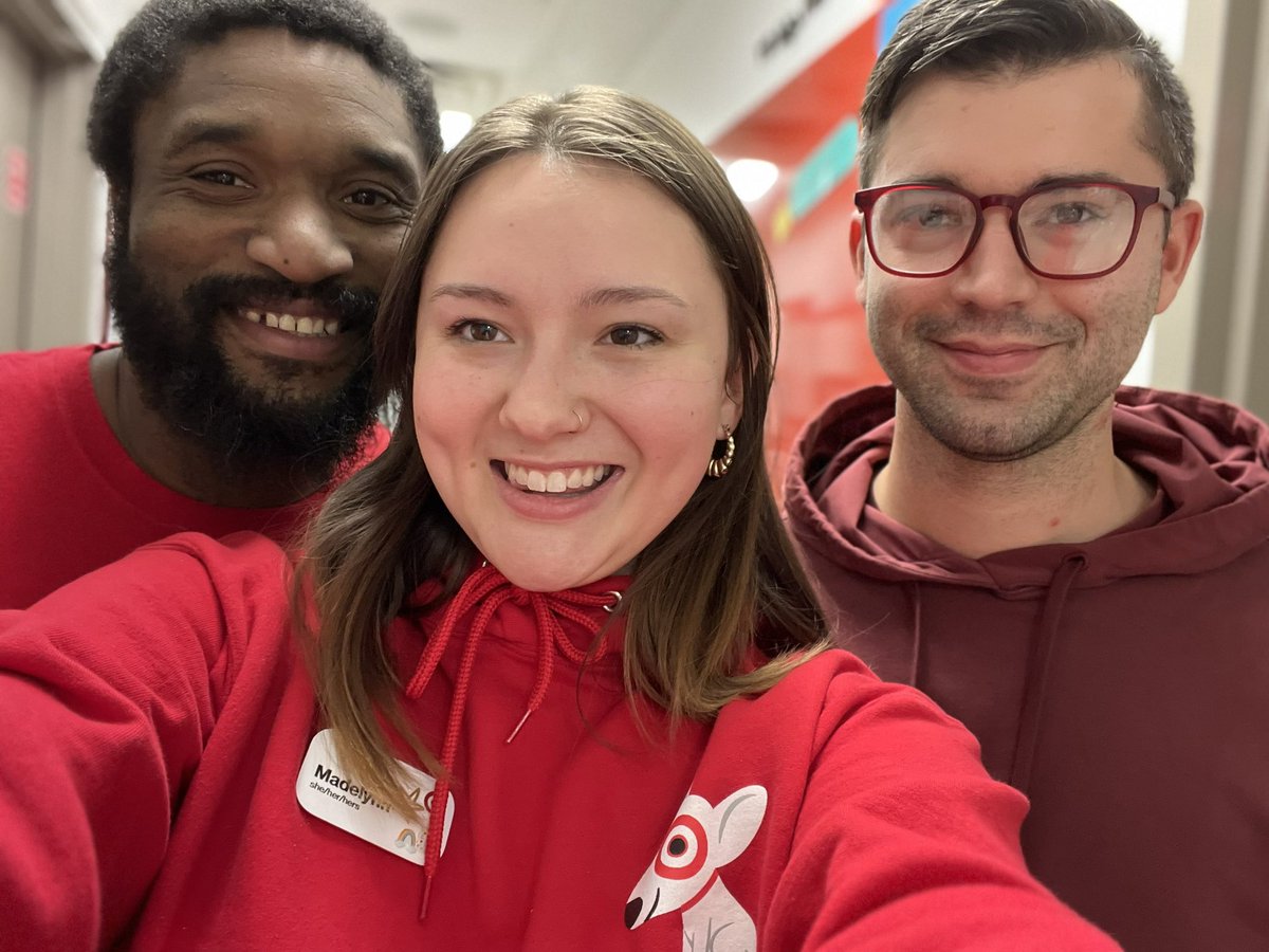 Madelynn tweet media