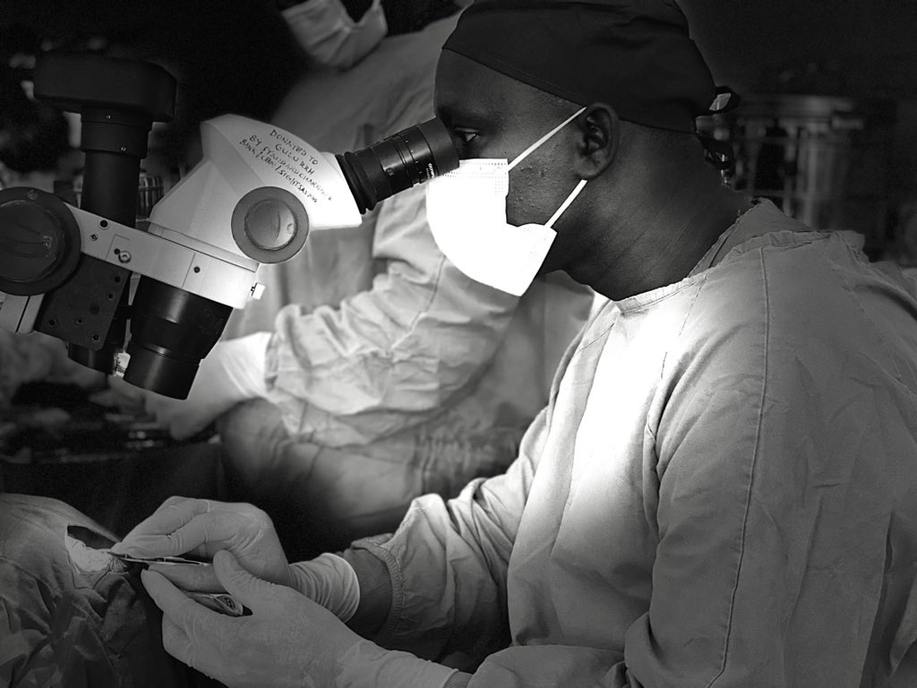 EyeMengo's tweet photo. Did you save a life today? And did you make someone happy today? If yes make this viral retweet to inspire others. @cbmWorldwide @bbstvug @RuharoHospital @IDA_CRPD_Forum @cbmIEH @RuharoHospital @mengo_hospital great thanks to our surgeons.#WorldSightDay22 https://t.co/x18NRT1Df2