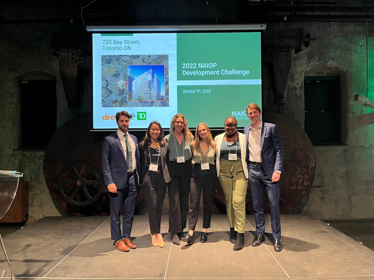 Congratulations to the winning team in @torontonaiop’s 2022 Development Challenge🎉Along side team mates from Crestpoint Real Estate Investments and @Fengate, these emerging leaders from QuadReal worked diligently to create a development proposal from start to finish. Way to go!