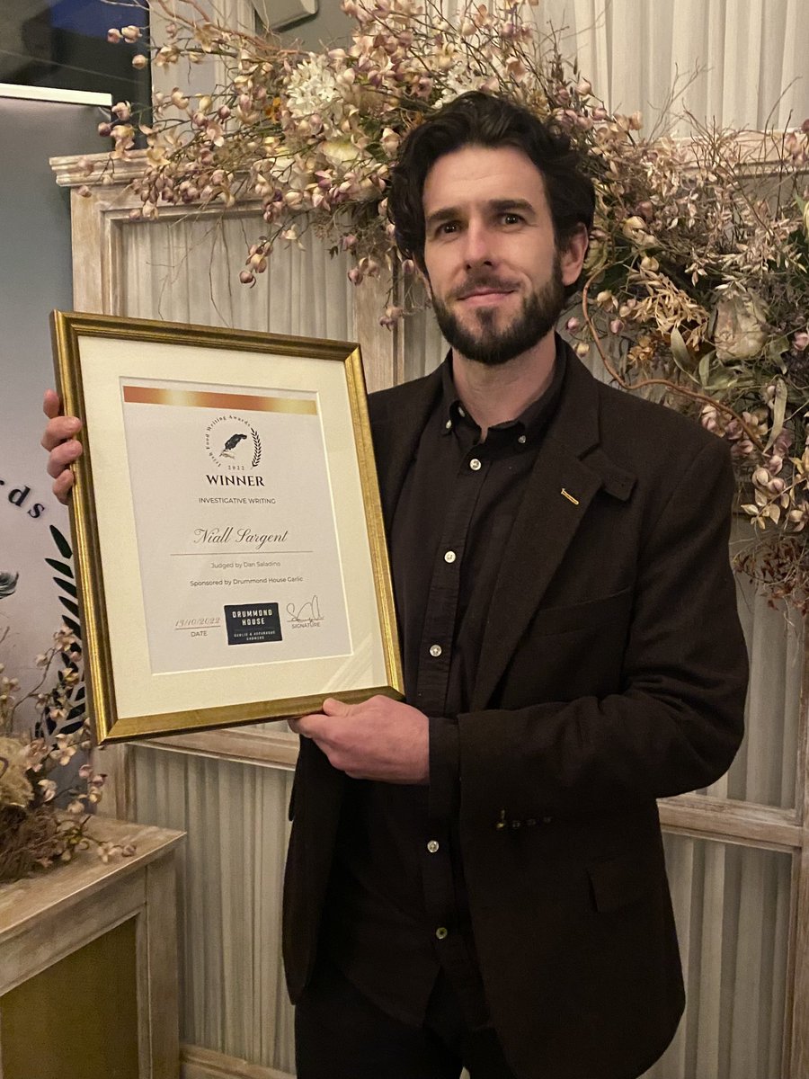 Delighted to win the Investigative Writing award at the <a href="/irish_writing/">The Irish Food Writing Awards🇺🇦🇵🇸</a> #IFWA22 for our <a href="/noteworthy_ie/">Noteworthy</a> investigation into the impact of salmon farming on the natural world.

You can read the full series here: 🔗 noteworthy.ie/troubled-water…