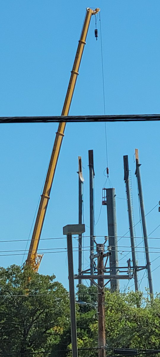 SellsBandera's tweet photo. Saw the crane this morning when I came into town.  Thinking, what in Bandera needs a huge crane?  We are getting a new water tower on 13th &amp; Mulberry. Its gone up quick! https://t.co/cP3rBZAHsW