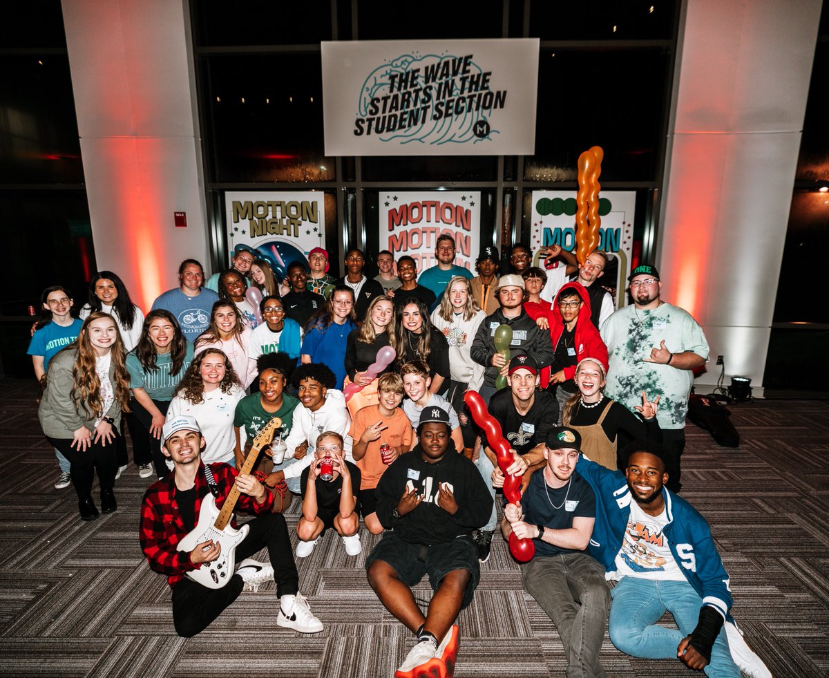 HighlandsAL's tweet photo. The wave definitely started in the STUDENT SECTION at #MotionNight last night! ππ The best is ahead for this generation!
Parents!! β‘οΈ Don't let your high schooler miss The High School Retreat happening October 28-30. To register, head to https://t.co/PXY54WZjTe! https://t.co/h6uJ3O7dFV