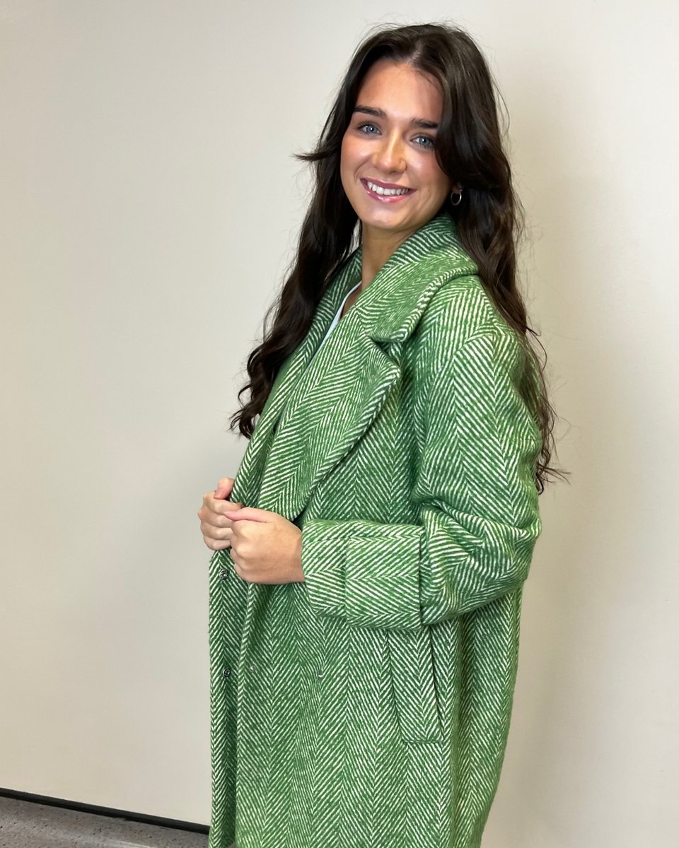 Buttercrane's tweet photo. Oversize style crombie coat in the most gorgeous shade of green as worn by our local #blogger @Molllywalker - £45. Also available in cornflower blue.  Cute flower button detail.
#coat #coatseason #green #aw22 #savida #dunnes https://t.co/hPjT6m0QrR