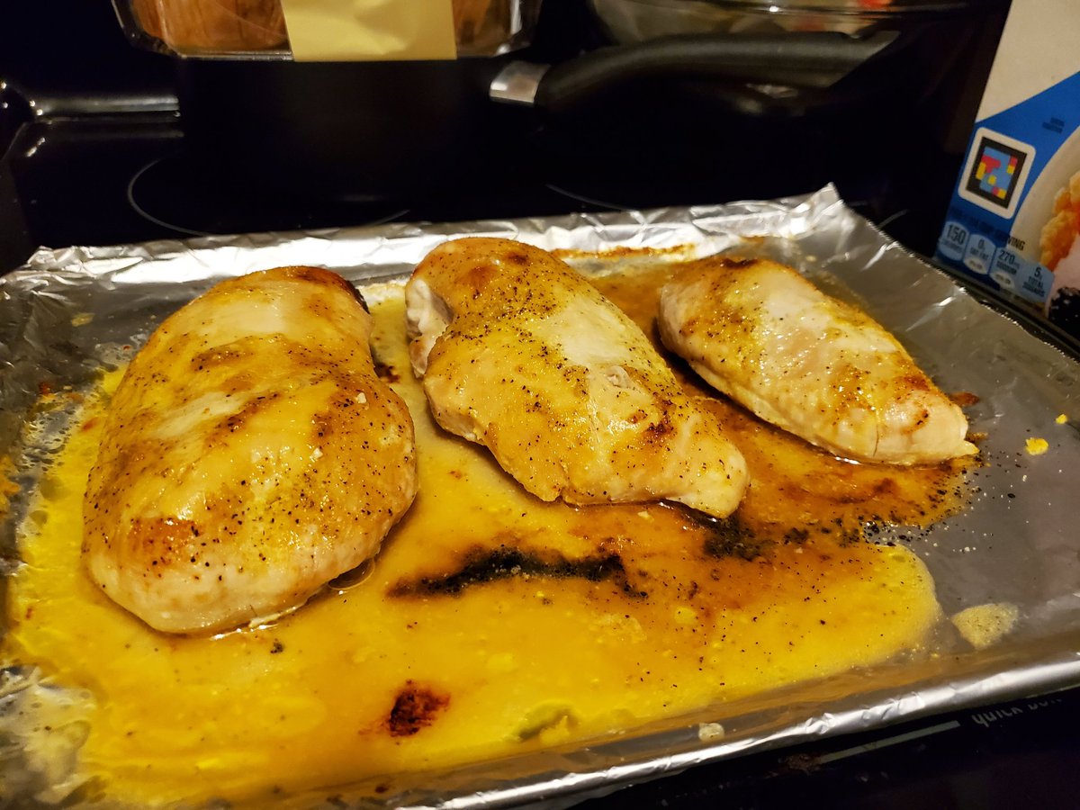 phantombatman's tweet photo. Boneless Lemon Peppered Chicken breast is done everyone! #PugFamKitchen #PugFam https://t.co/5epkseIMix