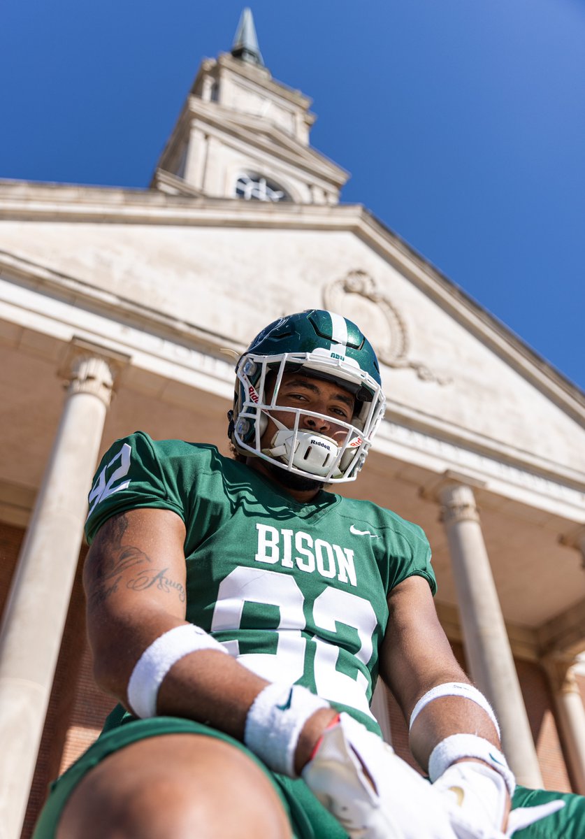 OBU_Football's tweet photo. Homecoming Threads 🟢🟢

#OnToVictory https://t.co/VfSZIzeK2y