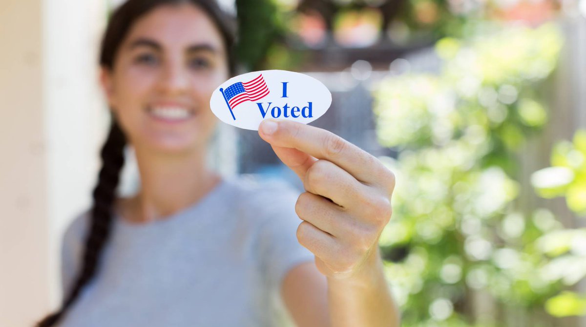 UCMichaelDrake's tweet photo. Free and fair elections are a cornerstone of our democracy. Learn about new research from @ucsc that is shedding light on the impact of gerrymandering on the political process—and the ability of voters to make their voices heard. #GOTV #UCVotes https://t.co/0iO0I9gz4p https://t.co/prehAtx1Tn