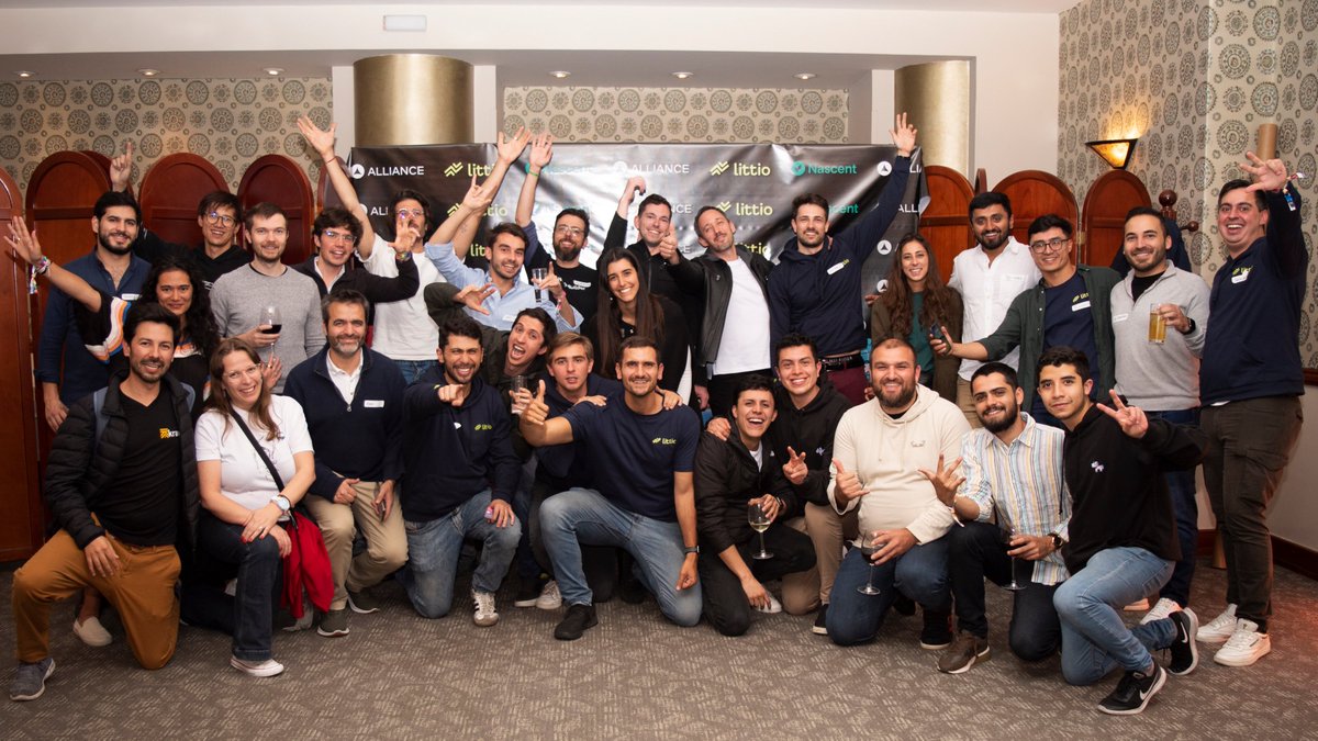 Durante la semana #DevConBogota, co-organizamos un espacio para fundadores, desarrolladores e inversionistas del mundo Cryto/Web3.

Gracias a <a href="/nascentxyz/">Nascent (legacy)</a> y <a href="/alliancedao/">Alliance DAO</a> por co-organizar este evento con nosotros. 🙌