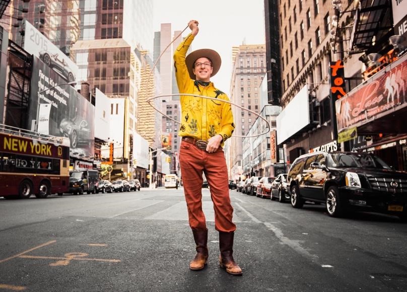 nyplsnflkids's tweet image. @HopalongAndrew and his NYC Cowpokes are coming by at 3 PM on Saturday to help us celebrate the launch of an #AmazingLibraryCard and NYPL's Open House Week. Don't forget your dancing shoes! on.nypl.org/3eobv4M @nypl @NYPLSNFL