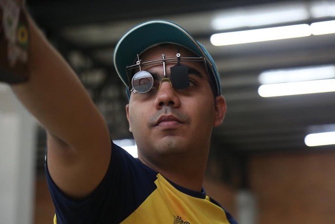 OlimpicoCol's tweet photo. 🥇🥉 Oro y bronce para Colombia en la prueba de tiro deportivo, pistola de aire 10 metros, masculino de los Juegos Suramericanos #Asu2022

🥇 Juan Sebastian Rivera (COL)
🥈 Felipe Wu Almeida (BRA) 
🥉 Alex Peralta (COL) https://t.co/4nbFboMOTe