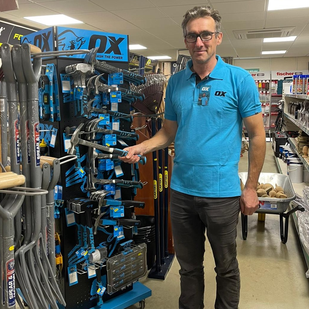 Special Offer in store! Spend £50 on <a href="/OXtoolsUK/">OX Tools UK</a> and receive a free Ox Tools T shirt! While stocks last! #northantshour #thursdayvibes #tools #Tradesman #DIY #professionaltools #Silverstone #