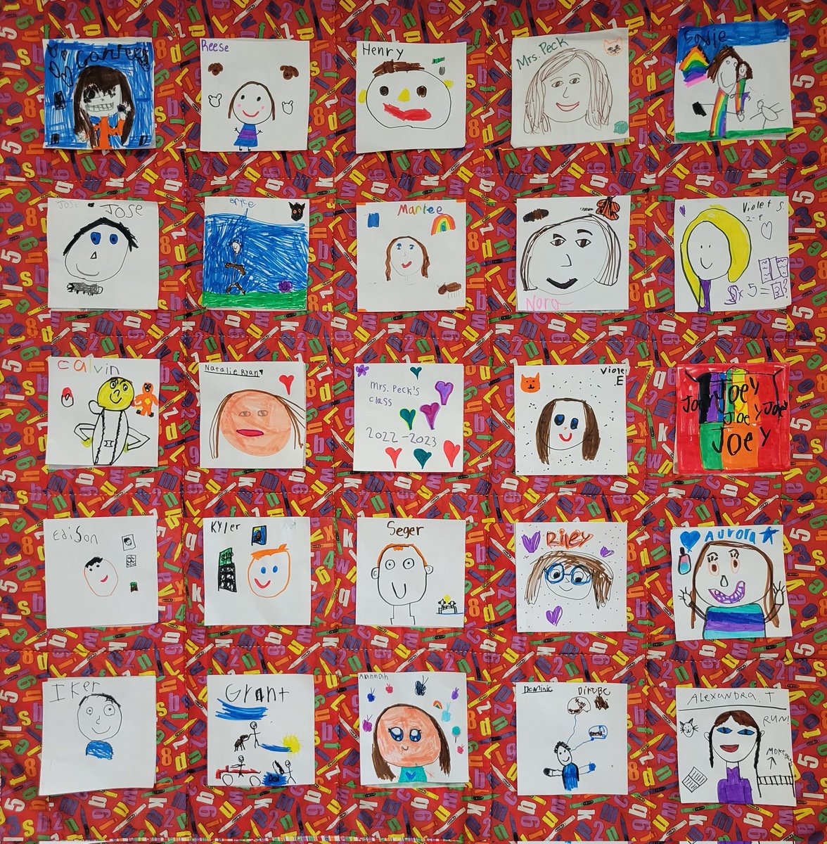 LauraPeckKM's tweet photo. This year's class quilt looks amazing! @KMElem #SecondGradeStars #KoMetPride https://t.co/1gpYDRTezV