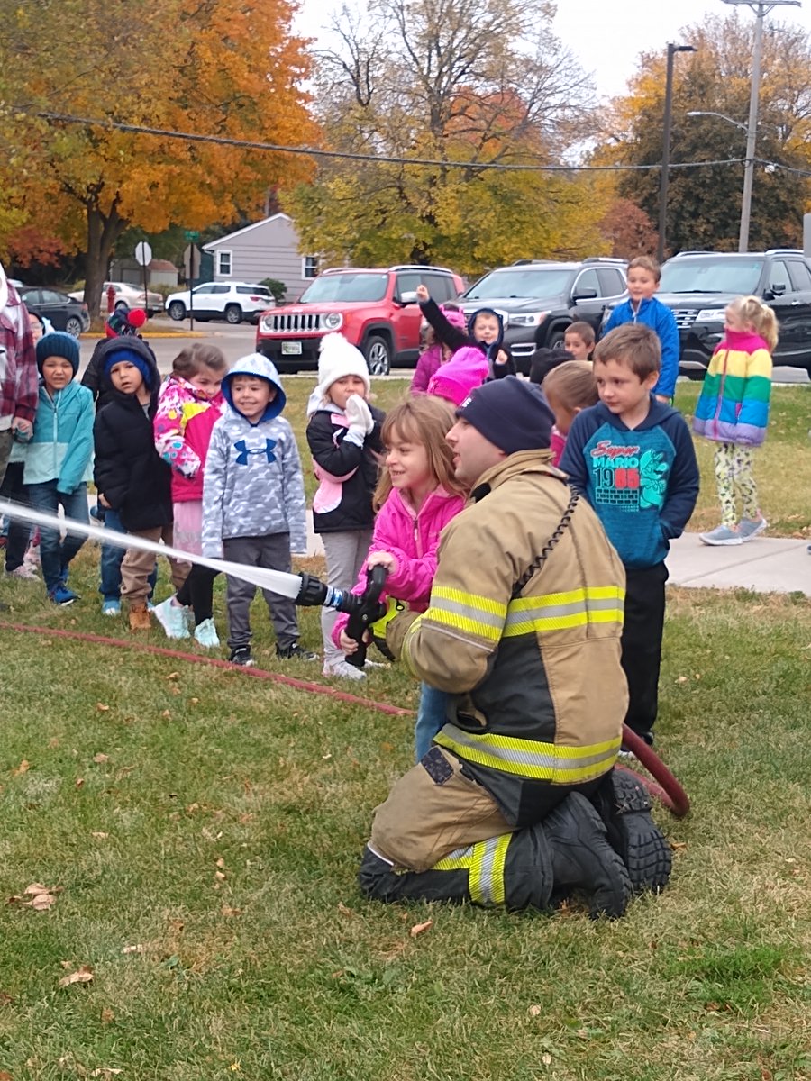 Washington Elementary tweet media
