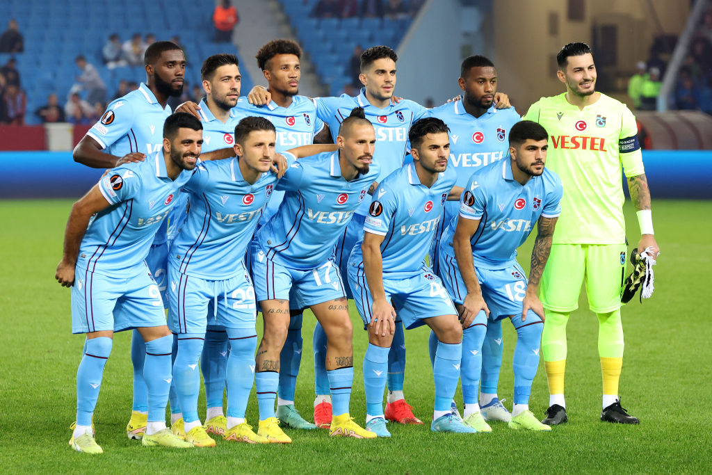 UEFAcom_de's tweet photo. 💪 @Trabzonspor 🔴🔵

#UEL | #TSvMON 1:0 (HZ) https://t.co/cNFilbLJ3L