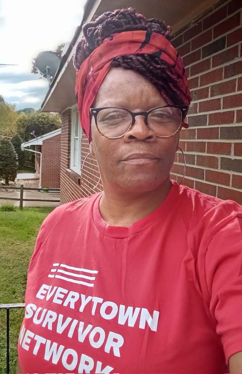 Tonight we complete our first week of training for our new class of 2023 Survivor Fellows. They join us and stand with us to end Gun Violence! We Fight Until We Win.