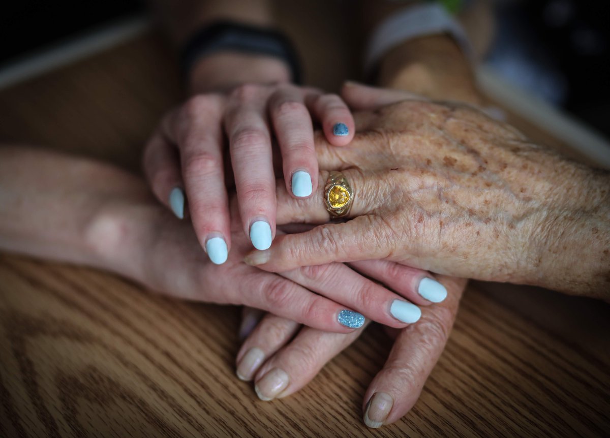 Alberta Health Services tweet media