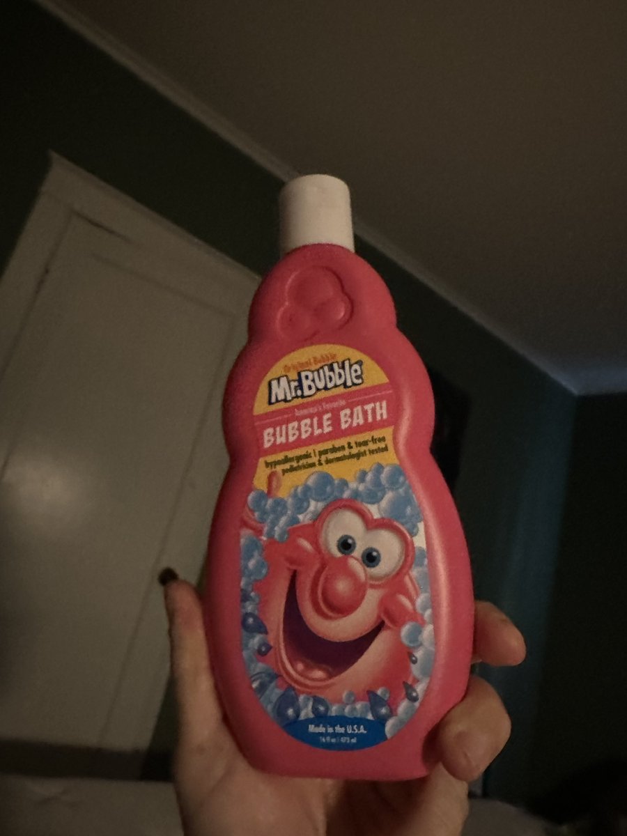 likealabamaclay's tweet image. When you need to DoorDash more meds and this pops up as an option to buy. #indulgence #mrbubble